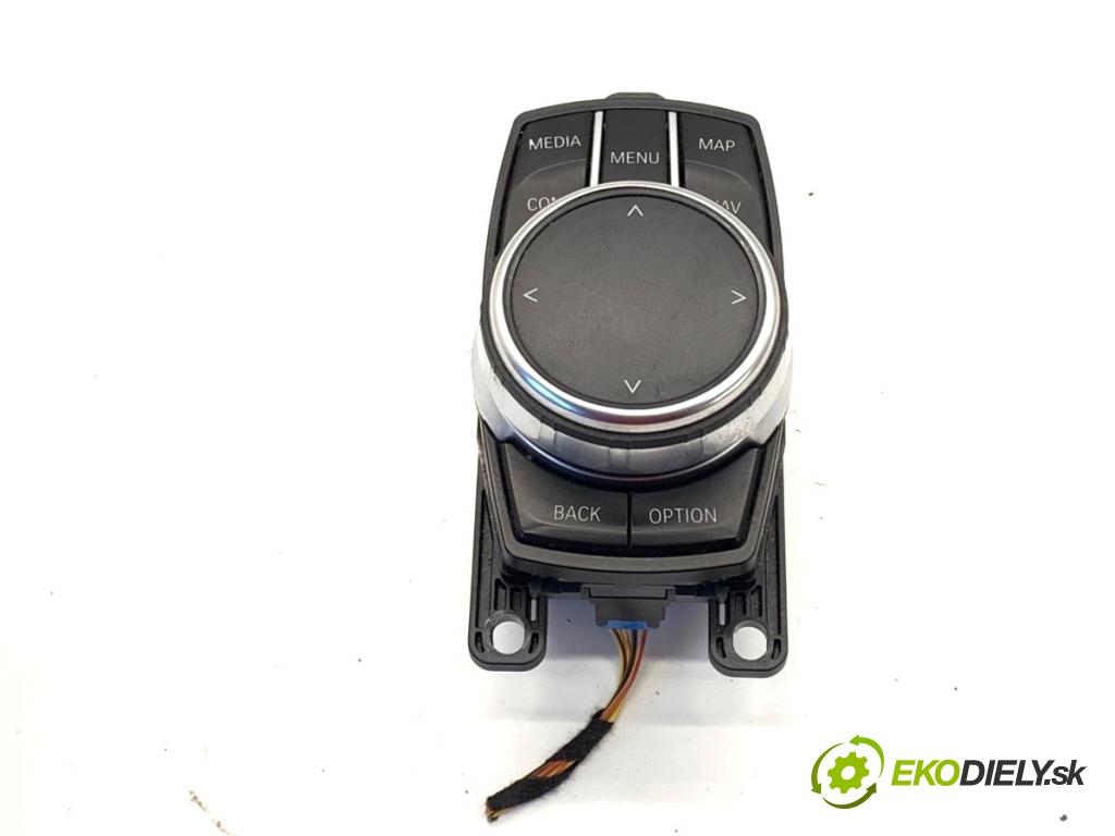 BMW F22 coupe 2017 272 kW M2 2979 přepínač IDRIVE 6829082