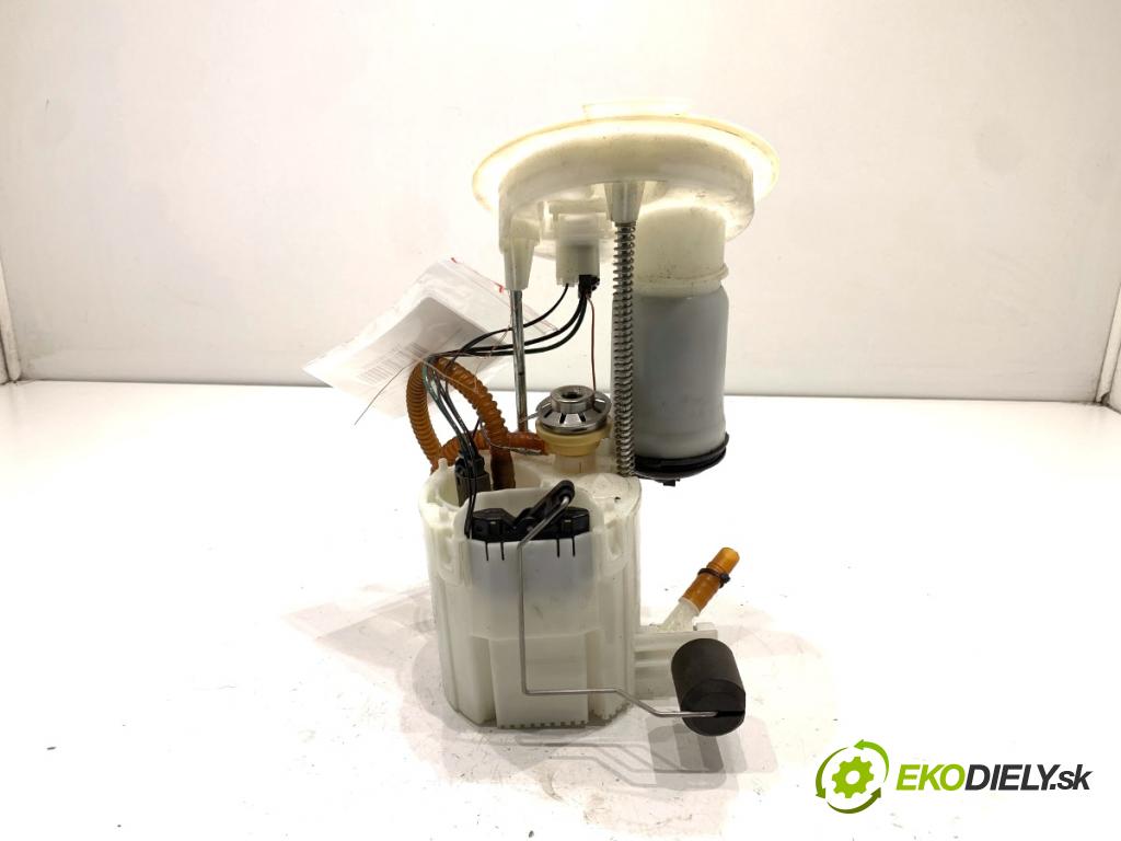 BMW F22 coupe 2017 272 kW M2 2979 Pumpa paliva 7243975