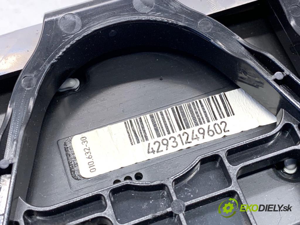 BMW F22 coupe 2017 272 kW M2 2979 Svetlo stropné 9312496