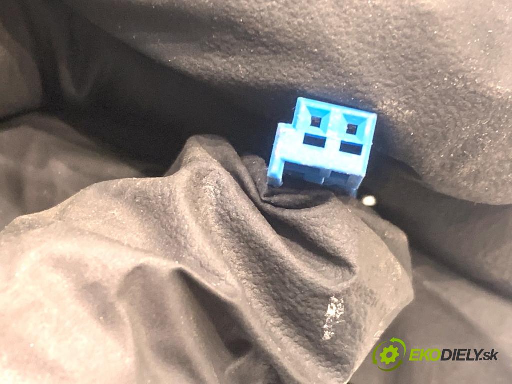 BMW F22 coupe 2017 272 kW M2 2979 reproduktory 9232125