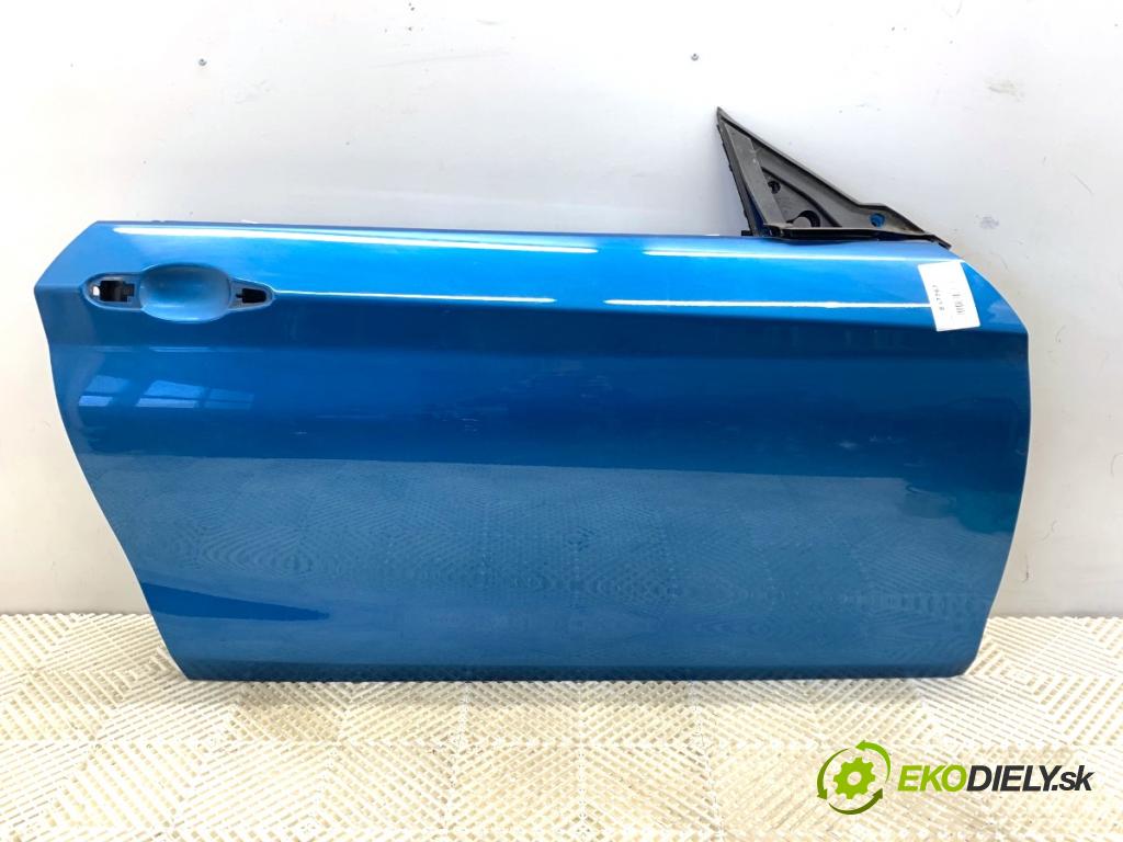 BMW F22 coupe 2017 272 kW M2 2979 dveře pravý přední část 