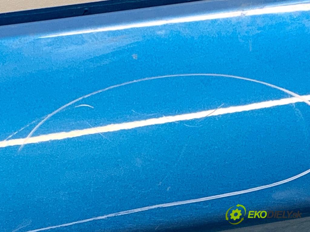 BMW F22 coupe 2017 272 kW M2 2979 dveře pravý přední část