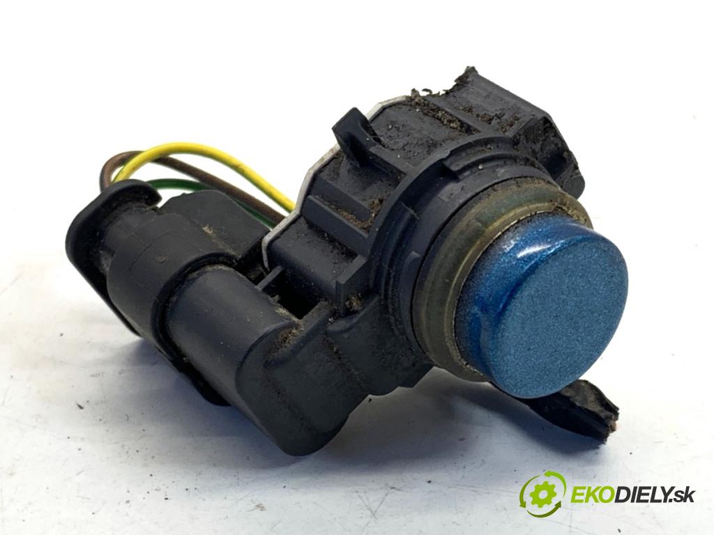 BMW F22 coupe 2017 272 kW M2 2979 Snímač PDC 