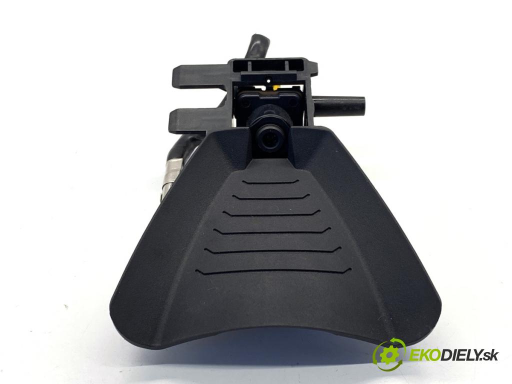 BMW F22 coupe 2017 272 kW M2 2979 KAMERA okna prednej 6822680