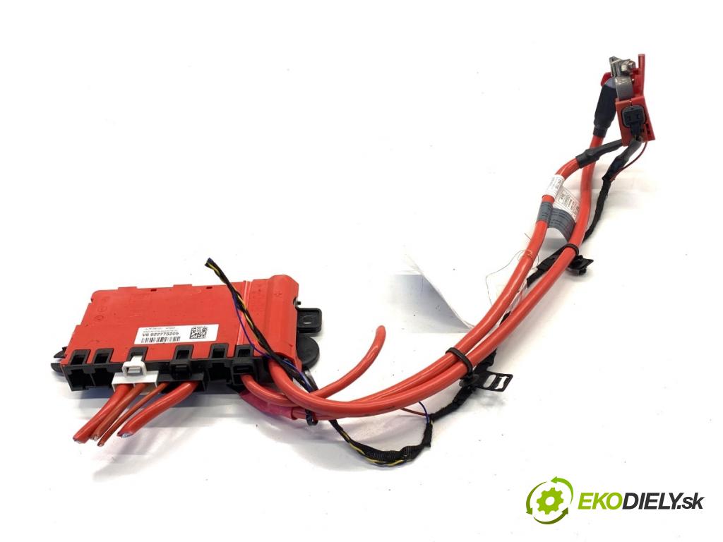 BMW F22 coupe 2017 272 kW M2 2979 svorka plus 9227752