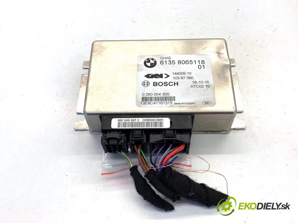 BMW F22 coupe 2017 272 kW M2 2979 modul zamknutí zadní část OSI GHAS 8065118