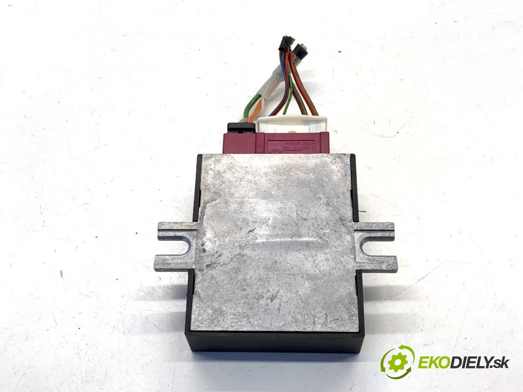 BMW F22 coupe 2017 272 kW M2 2979 modul pumpy paliva 7411596