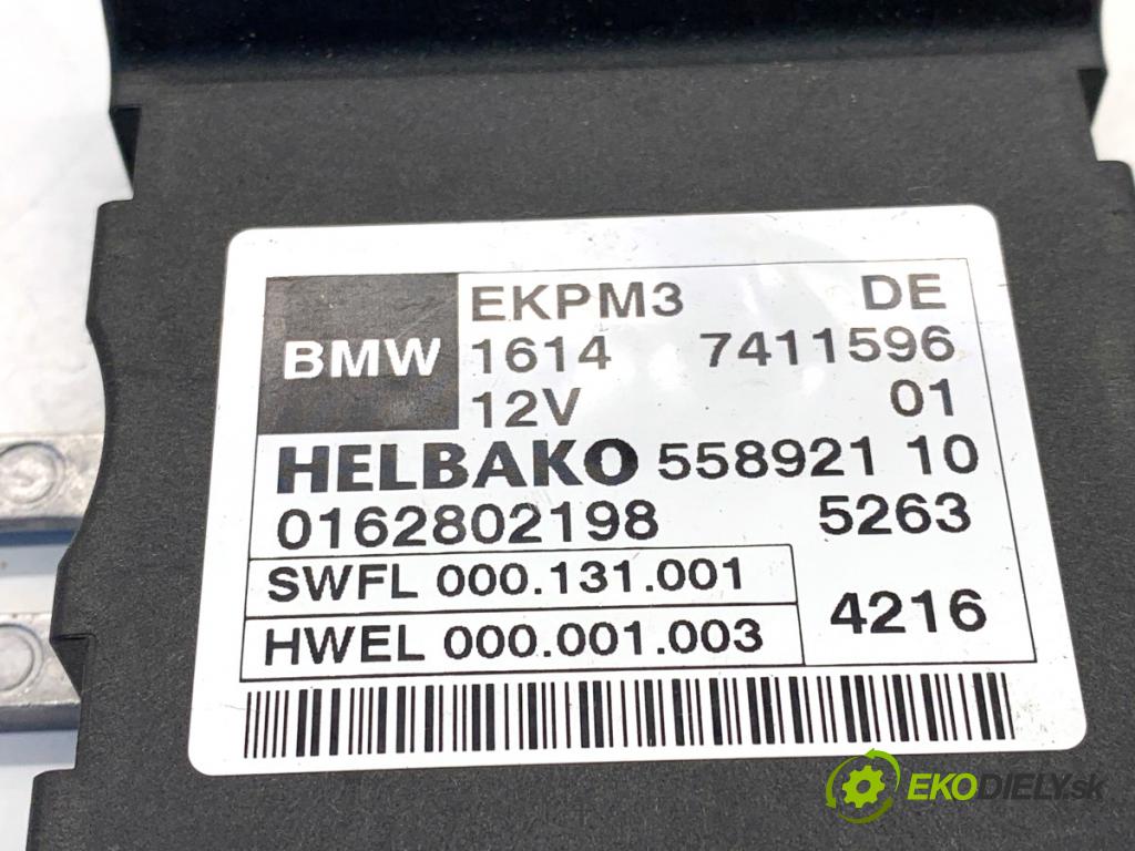 BMW F22 coupe 2017 272 kW M2 2979 Modul pumpy paliva 7411596