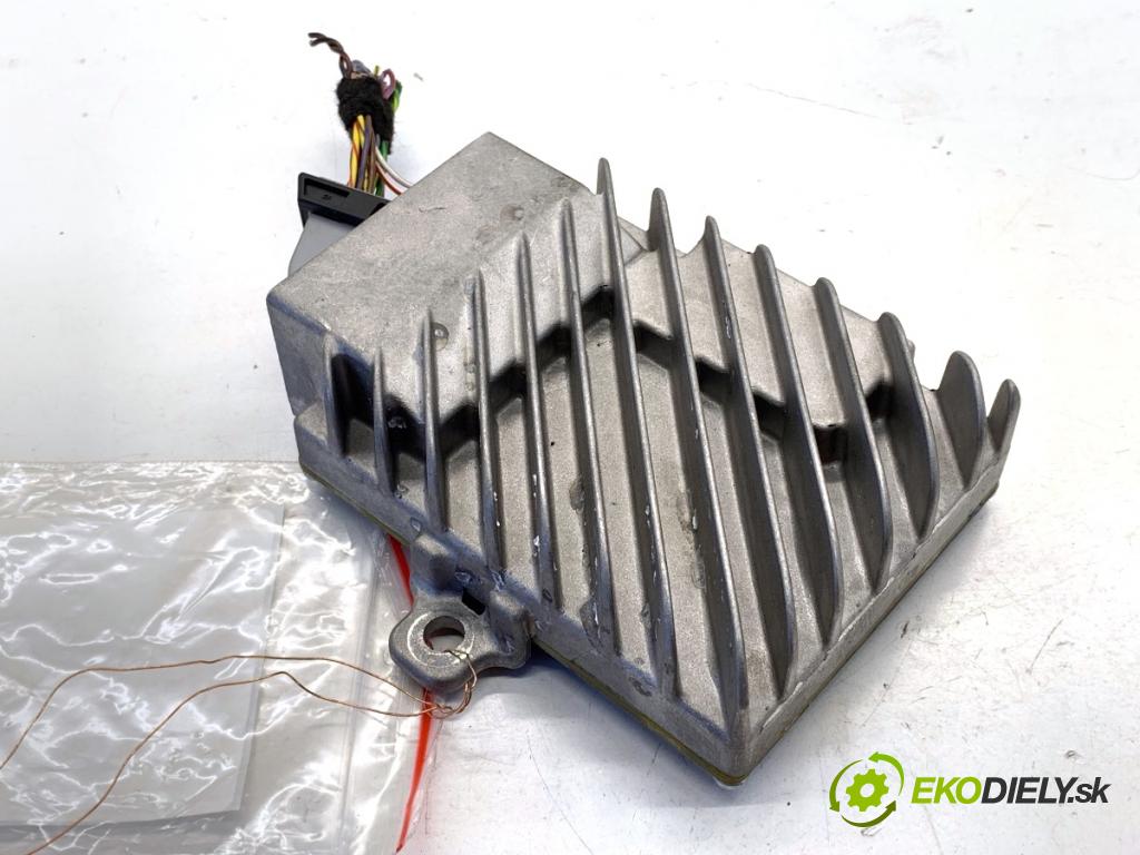 BMW F22 coupe 2017 272 kW M2 2979 Zosilňovač 6834091 (Zosilňovač)