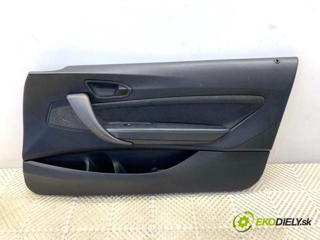 BMW F22 coupe 2017 272 kW M2 2979 ča dveře pravý přední část 