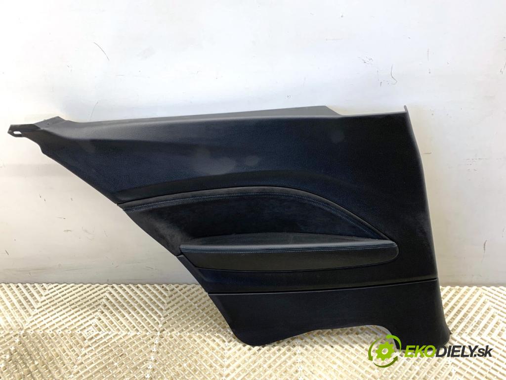 BMW F22 coupe 2017 272 kW M2 2979 ča dveře levý zadní část 