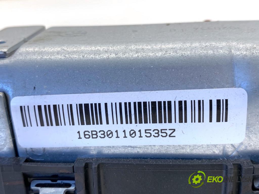 BMW F22 coupe 2017 272 kW M2 2979 AirBag koleno: spolujezdce 9228653