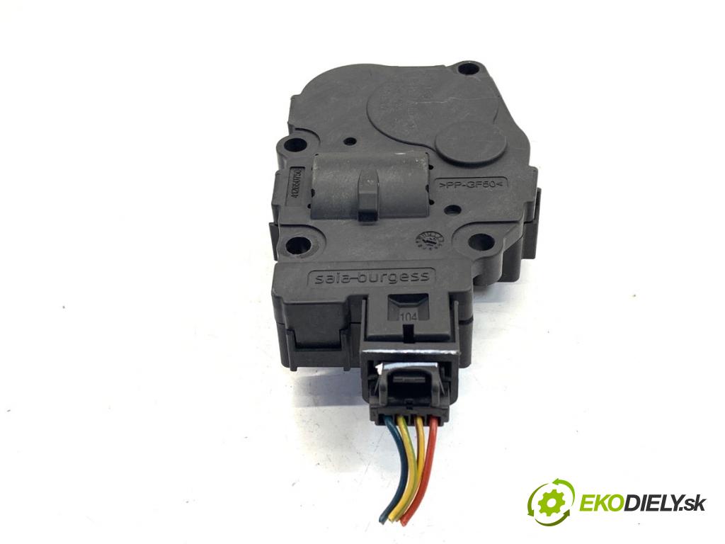 BMW F22 coupe 2017 272 kW M2 2979 motor topení T946104A