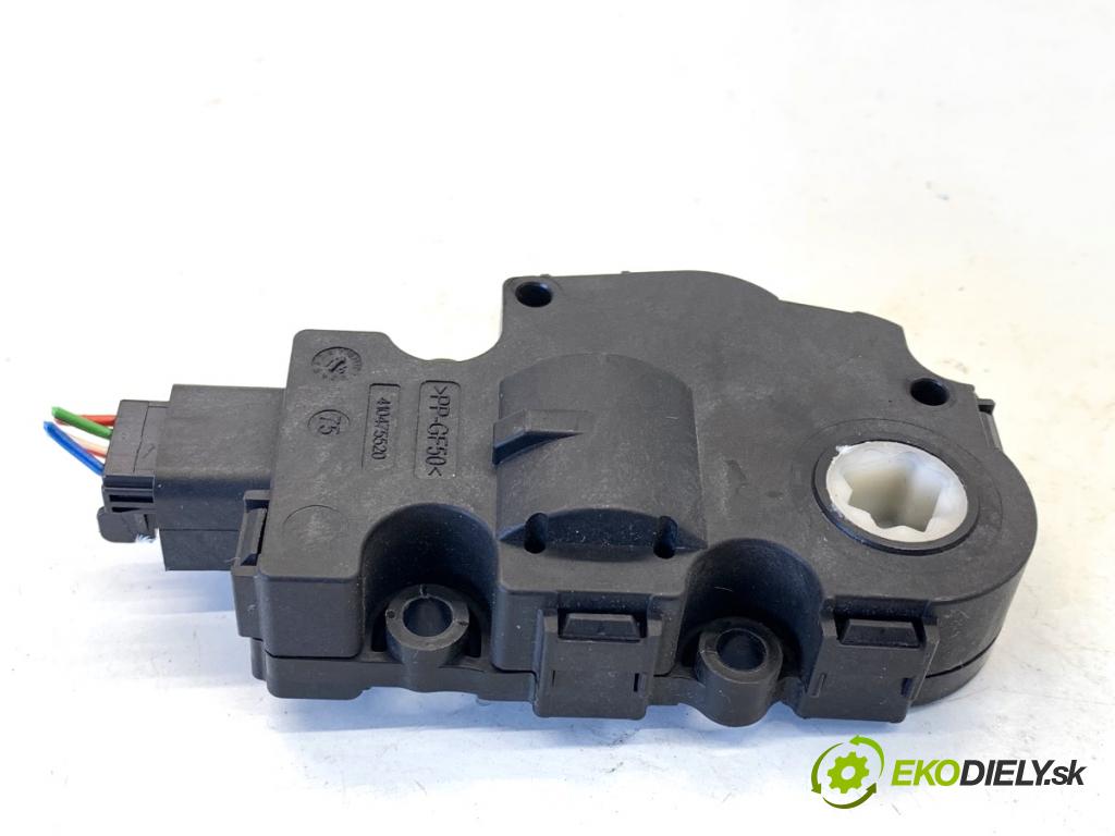 BMW F22 coupe 2017 272 kW M2 2979 motor topení T946104A