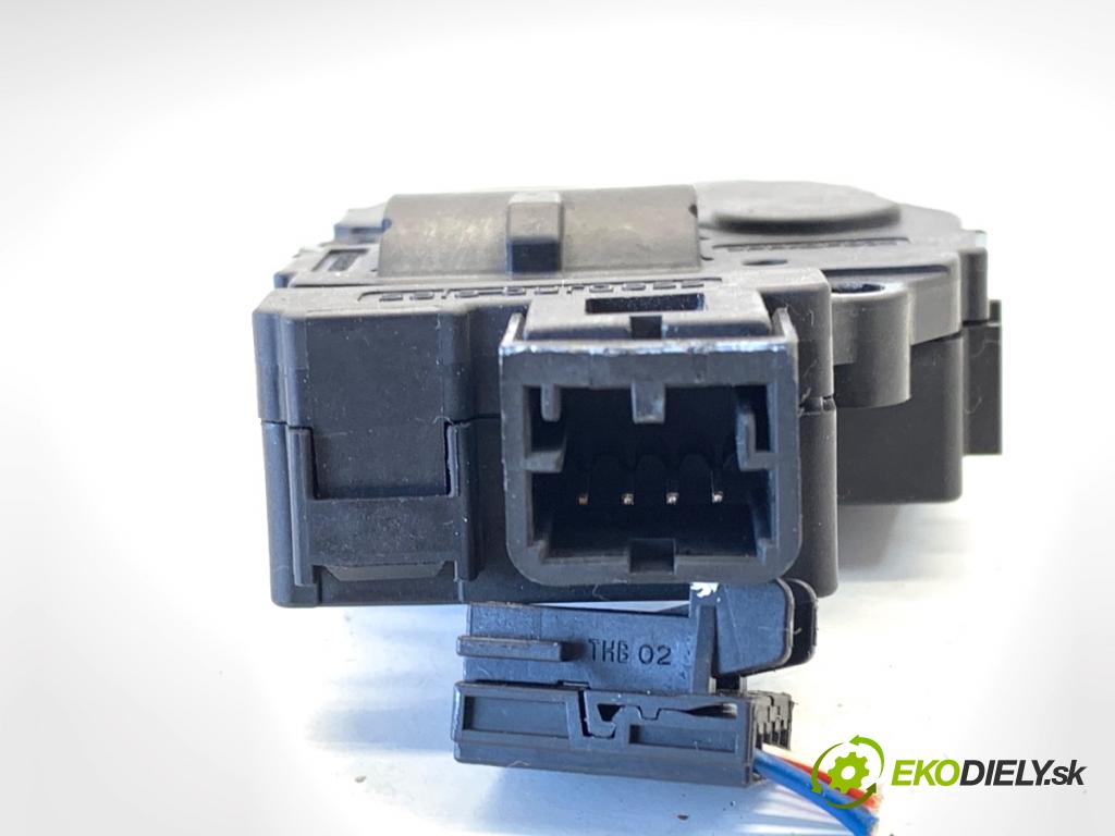 BMW F22 coupe 2017 272 kW M2 2979 motor topení T946104A