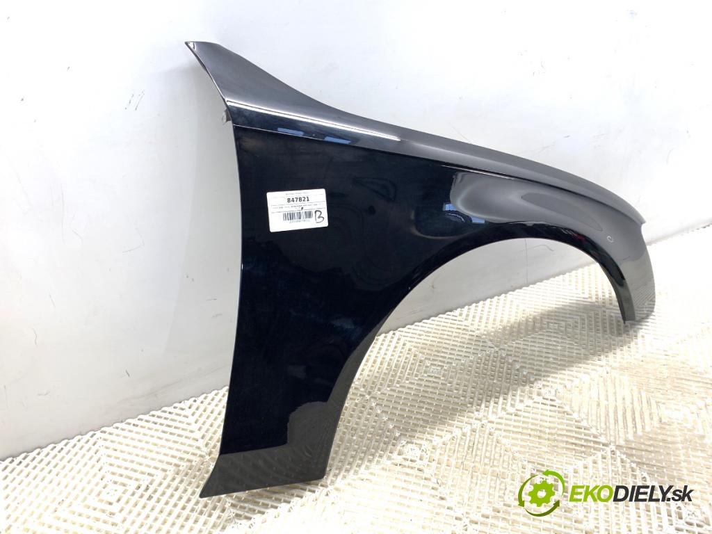 AUDI A4 B8 Kombi 2013 130 kW 2.0 TDI quattro 1968 blatník pravý přední část LY9B