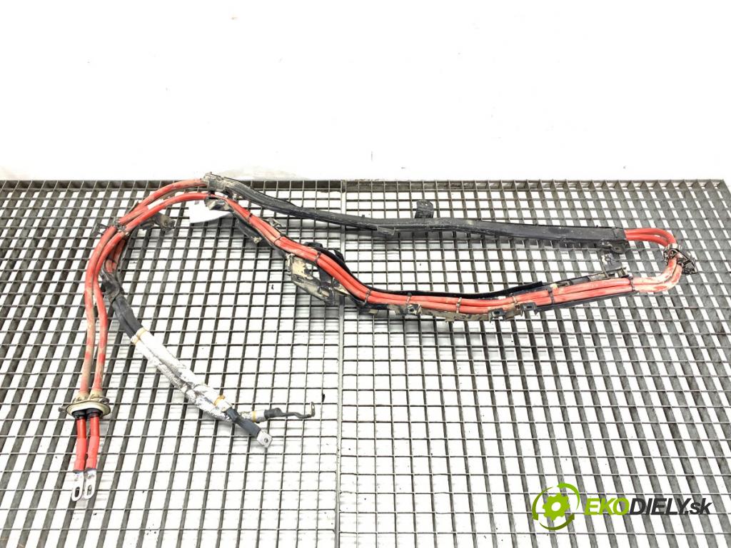 BMW G30 sedan 2022 140 kW 520 d xDrive 1995 KÁBEL: Rúrka PLUS: zdrojovy 6807323