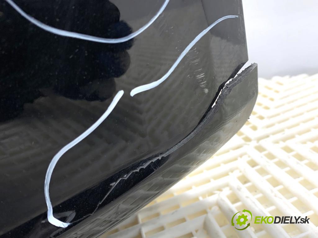 AUDI A4 B8 Kombi 2013 130 kW 2.0 TDI quattro 1968 nárazník přední část LY9B (Klika dveří ostatní)