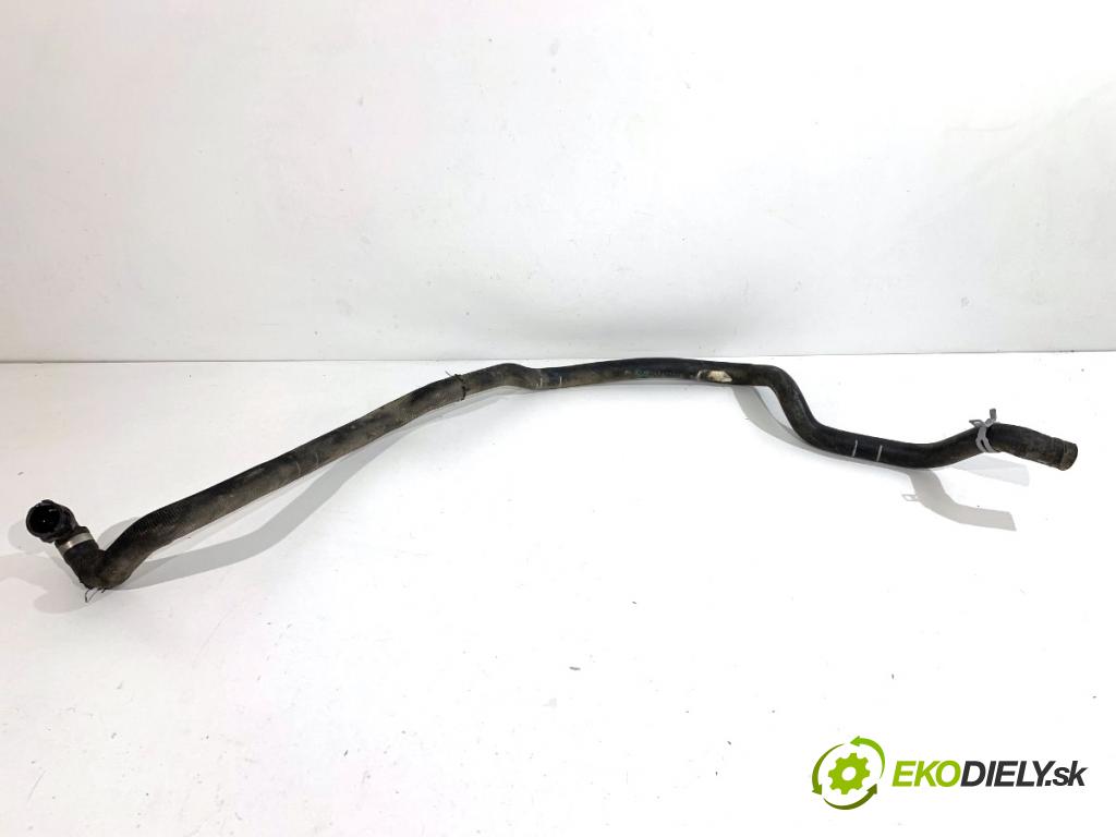 BMW G30 sedan 2022 140 kW 520 d xDrive 1995 Rúra vody 9471113