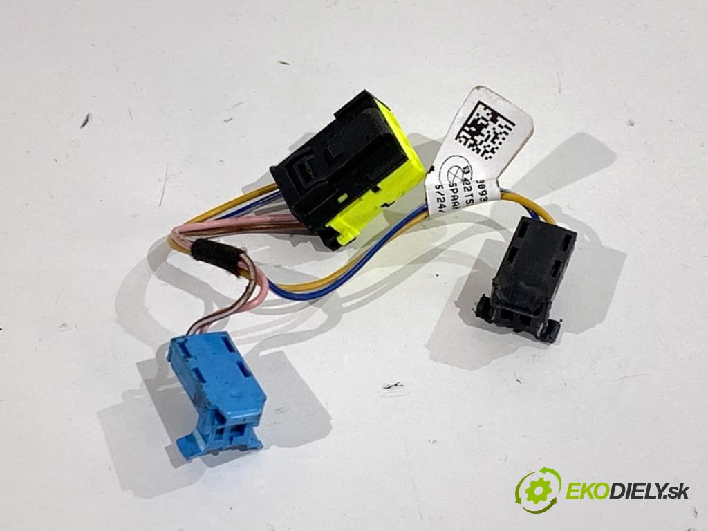 BMW G30 sedan 2022 140 kW 520 d xDrive 1995 káblovačka silenbloku airbag 