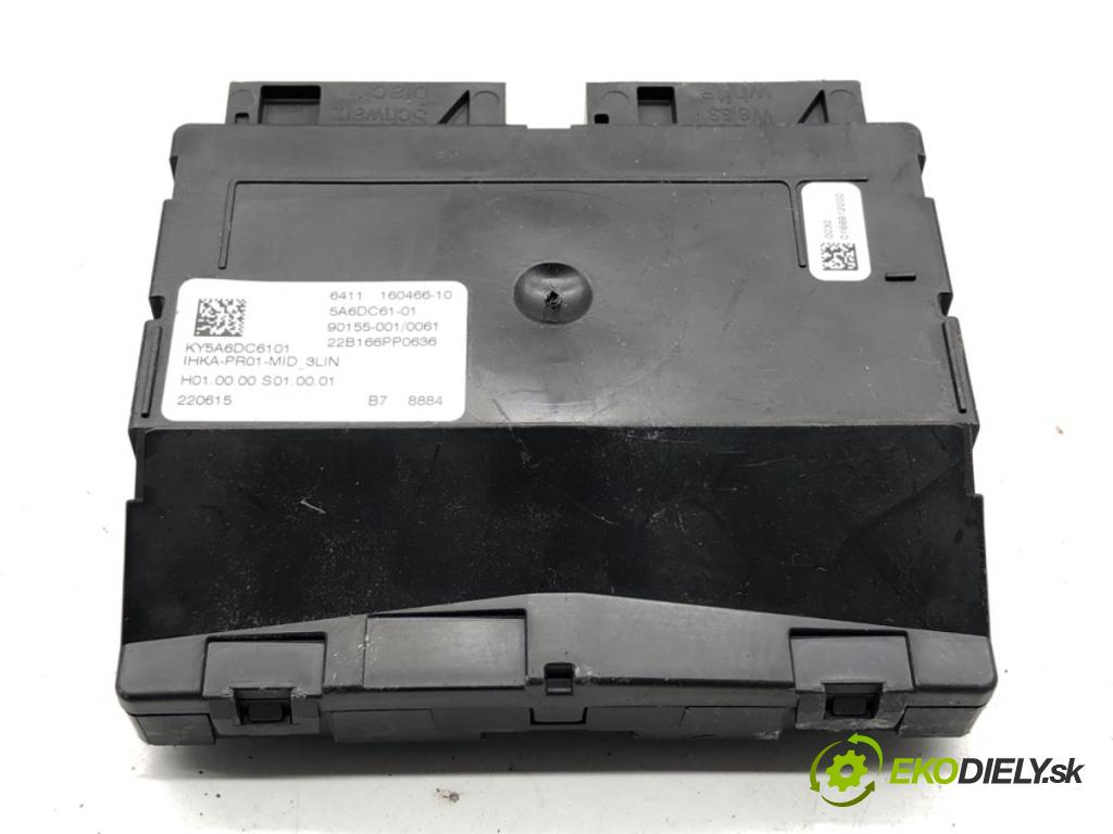 BMW G30 sedan 2022 140 kW 520 d xDrive 1995 Modul klimatizácie 160466 (Kľučka dverí ostatné)