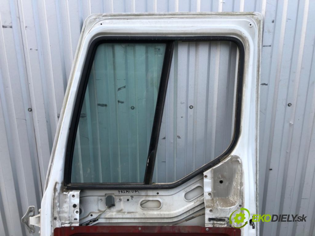 RENAULT TRUCKS PREMIUM Platforma / podwozie 1997 219 kW Route 300.16 219 kW [298 KM] olej napędowy 1996 - 2022 9839 dveře pravý přední část