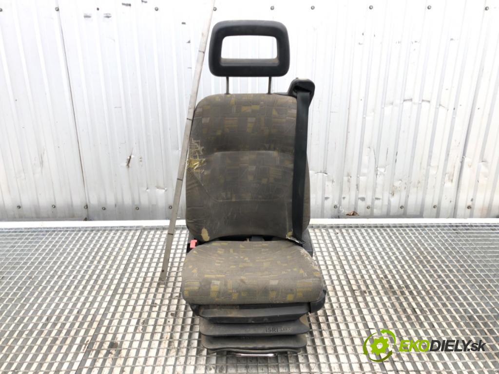 RENAULT TRUCKS PREMIUM Platforma / podwozie 1997 219 kW Route 300.16 219 kW [298 KM] olej napędowy 1996 - 2022 9839 Sedadlo ľavy predný 