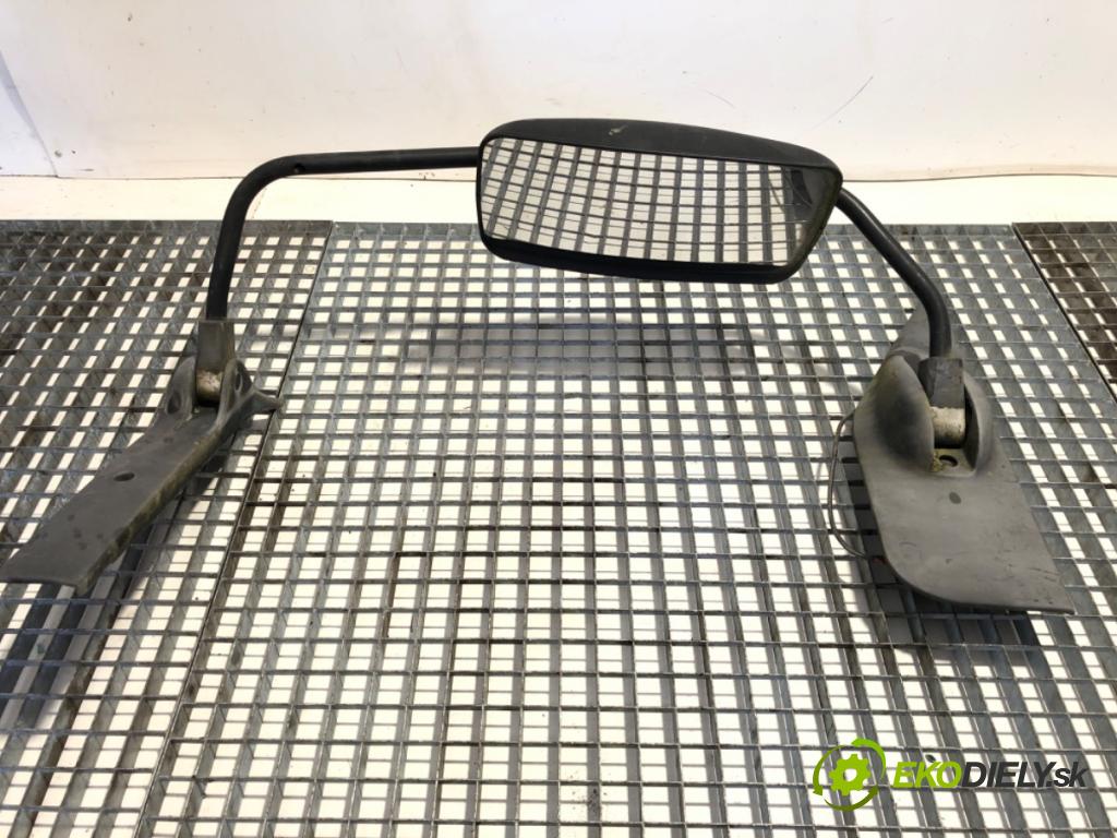 RENAULT TRUCKS PREMIUM Platforma / podwozie 1997 219 kW Route 300.16 219 kW [298 KM] olej napędowy 1996 - 2022 9839 zpětné zrcátko pravý 