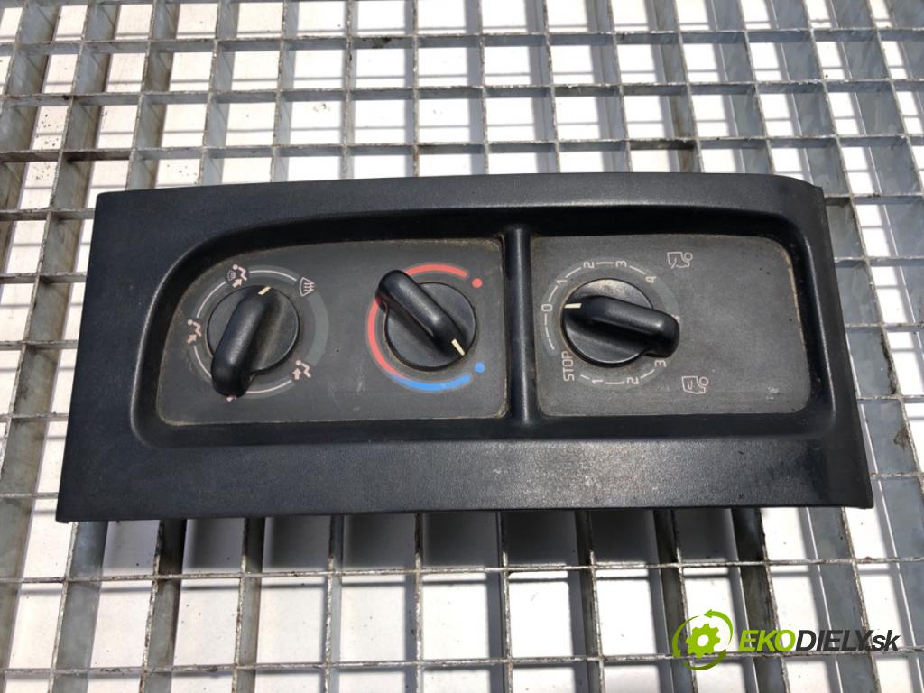 RENAULT TRUCKS PREMIUM Platforma / podwozie 1997 219 kW Route 300.16 219 kW [298 KM] olej napędowy 1996 - 2022 9839 Panel ovládania kúrenia 5010226405 (Prepínacie páčky pod volantom)