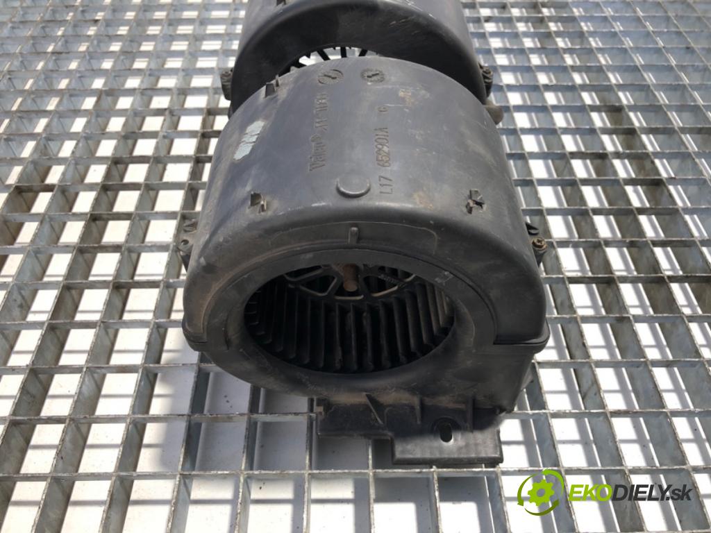 RENAULT TRUCKS PREMIUM Platforma / podwozie 1997 219 kW Route 300.16 219 kW [298 KM] olej napędowy 1996 - 2022 9839 topení