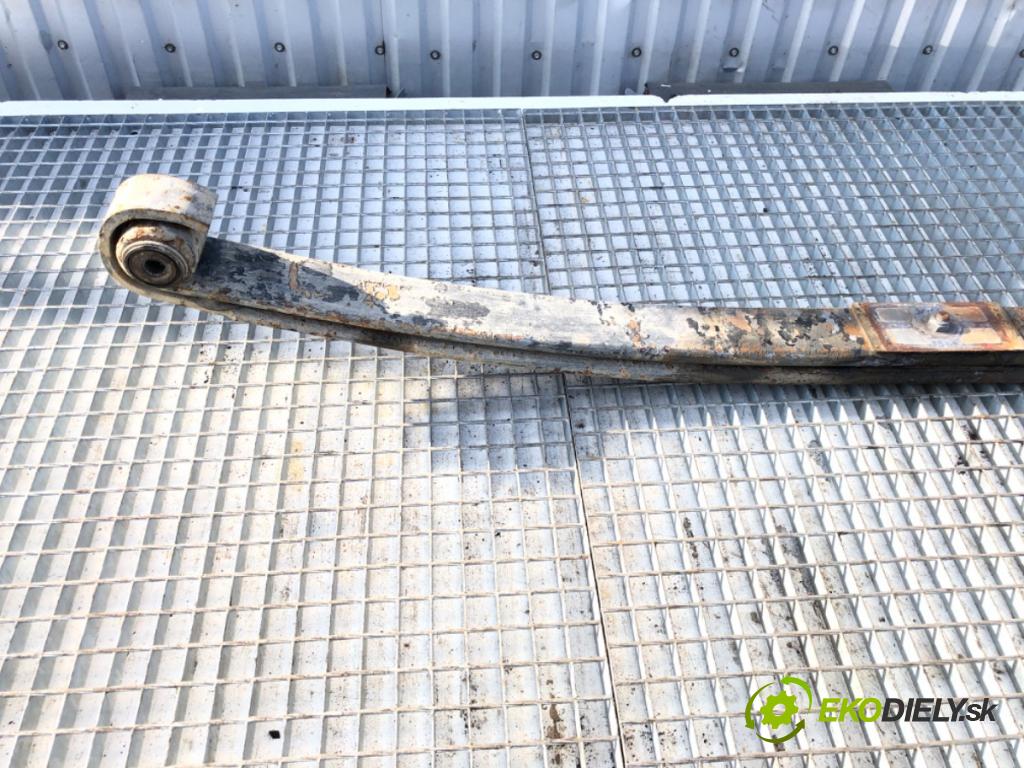 RENAULT TRUCKS PREMIUM Platforma / podwozie 1997 219 kW Route 300.16 219 kW [298 KM] olej napędowy 1996 - 2022 9839 listové pero levý přední část