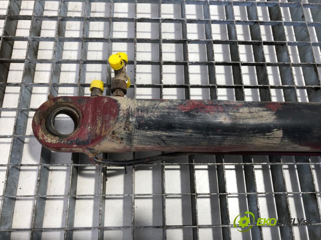 RENAULT TRUCKS PREMIUM Platforma / podwozie 1997 219 kW Route 300.16 219 kW [298 KM] olej napędowy 1996 - 2022 9839 teleskop sťahovaní kabina