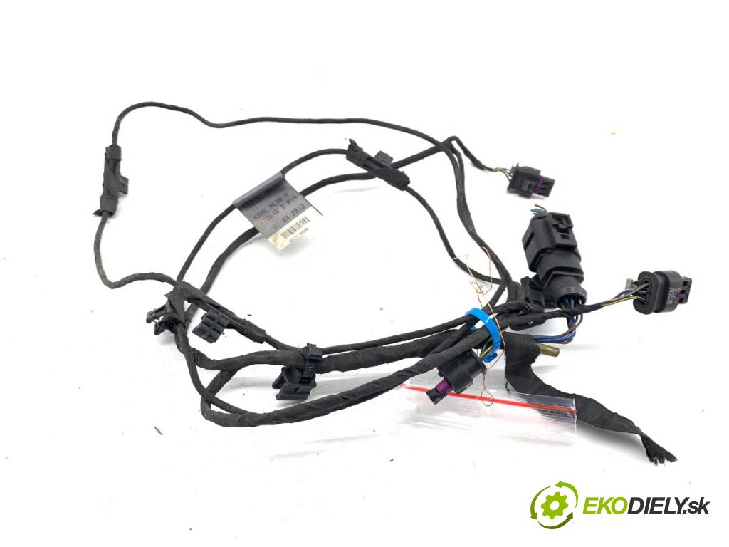 AUDI A4 B8 Kombi 2013 130 kW 2.0 TDI quattro 1968 Káblovačka PDC predný 8K0971095E