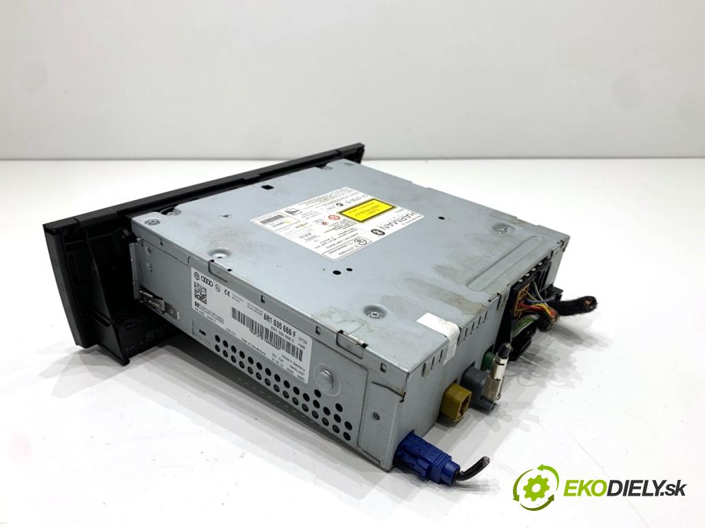 AUDI A4 B8 Kombi 2013 130 kW 2.0 TDI quattro 1968 RADIO 8R1035666F (Audio zařízení)