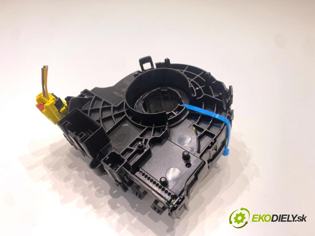 AUDI A4 B8 Kombi 2013 130 kW 2.0 TDI quattro 1968 kroužek slimák airbag 8K0953568M (Airbag)