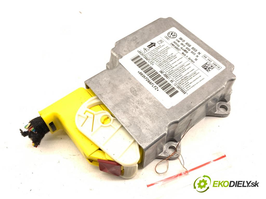 AUDI A4 B8 Kombi 2013 130 kW 2.0 TDI quattro 1968 senzor airbag 8K0959655N (Snímač)