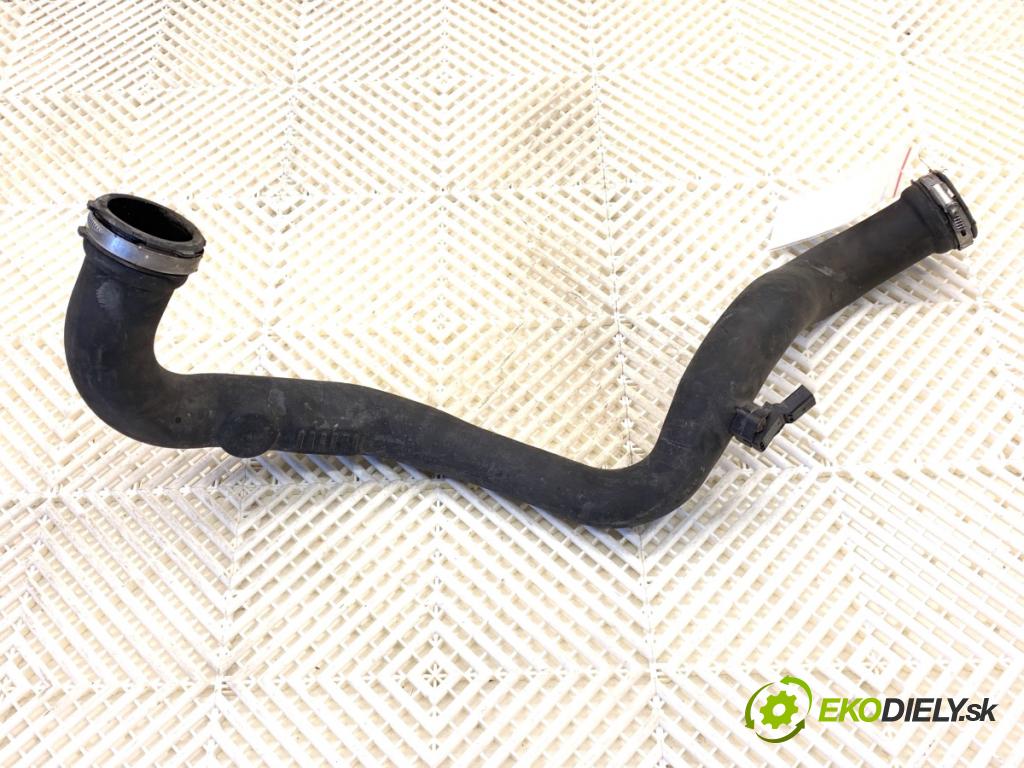 AUDI A4 B8 Kombi 2013 130 kW 2.0 TDI quattro 1968 Rúra vzduchu 03G906051E