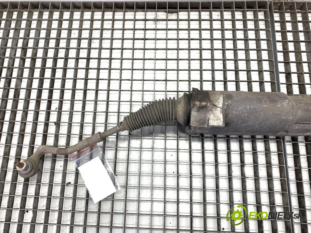 AUDI A4 B8 Kombi 2013 130 kW 2.0 TDI quattro 1968 řízení volantu řízení 8K1423055AD