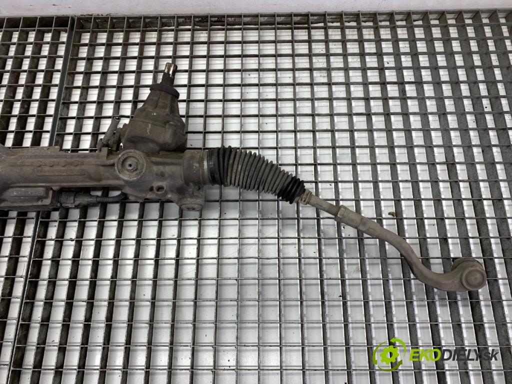 AUDI A4 B8 Kombi 2013 130 kW 2.0 TDI quattro 1968 řízení volantu řízení 8K1423055AD