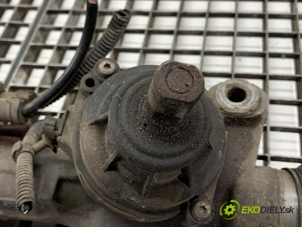 AUDI A4 B8 Kombi 2013 130 kW 2.0 TDI quattro 1968 řízení volantu řízení 8K1423055AD