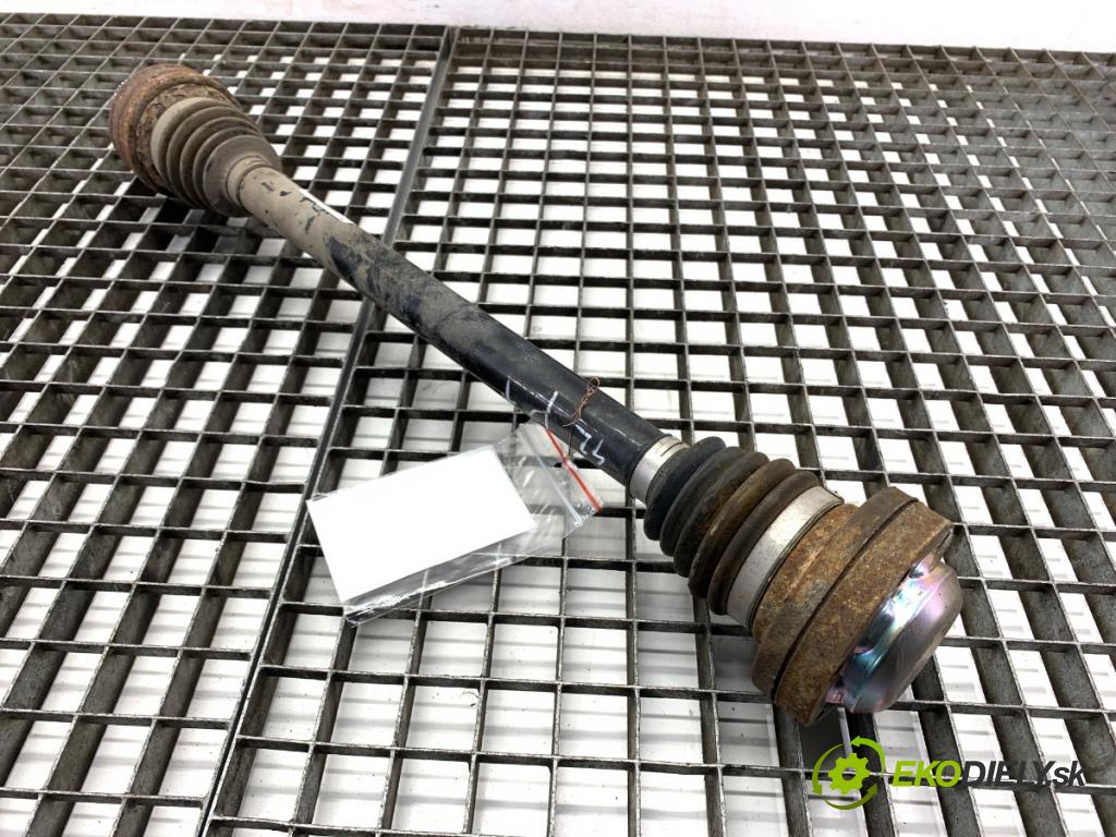 AUDI A4 B8 Kombi 2013 130 kW 2.0 TDI quattro 1968 Poloos pravy zad 8K0501203M