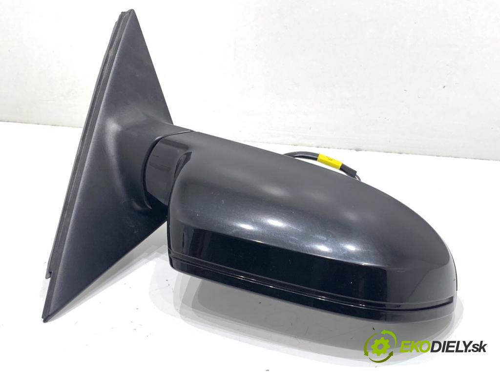 AUDI A4 B8 Kombi 2013 130 kW 2.0 TDI quattro 1968 Spätné zrkadlo pravy LY9B