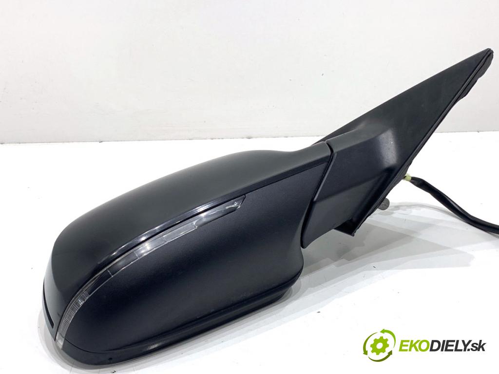 AUDI A4 B8 Kombi 2013 130 kW 2.0 TDI quattro 1968 Spätné zrkadlo pravy LY9B