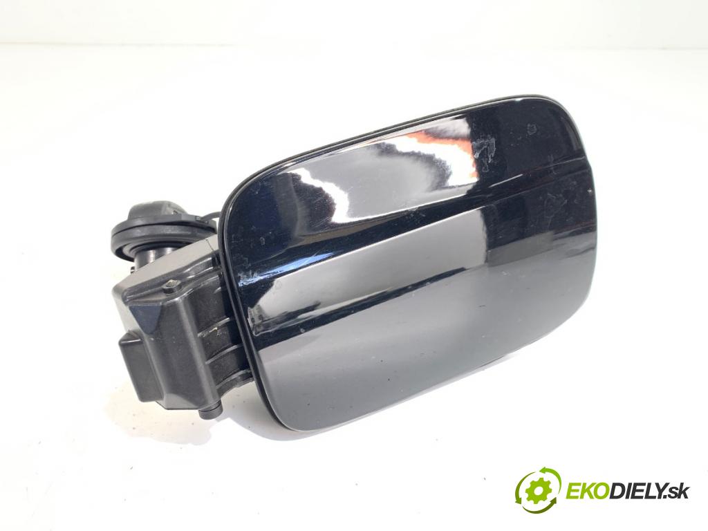 AUDI A4 B8 Kombi 2013 130 kW 2.0 TDI quattro 1968 dvířka nádrže paliva 8K0809999A (Klika dveří ostatní)