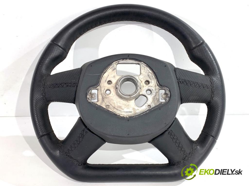 AUDI A4 B8 Kombi 2013 130 kW 2.0 TDI quattro 1968 Volant