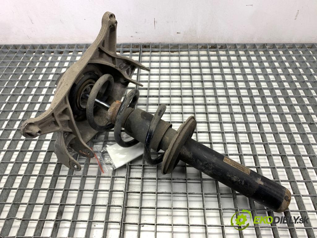 AUDI A4 B8 Kombi 2013 130 kW 2.0 TDI quattro 1968 tlumič levý přední část