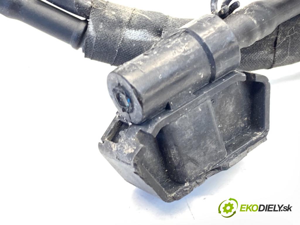 BMW F22 coupe 2017 272 kW M2 2979 ostřikovače ostřikovačů