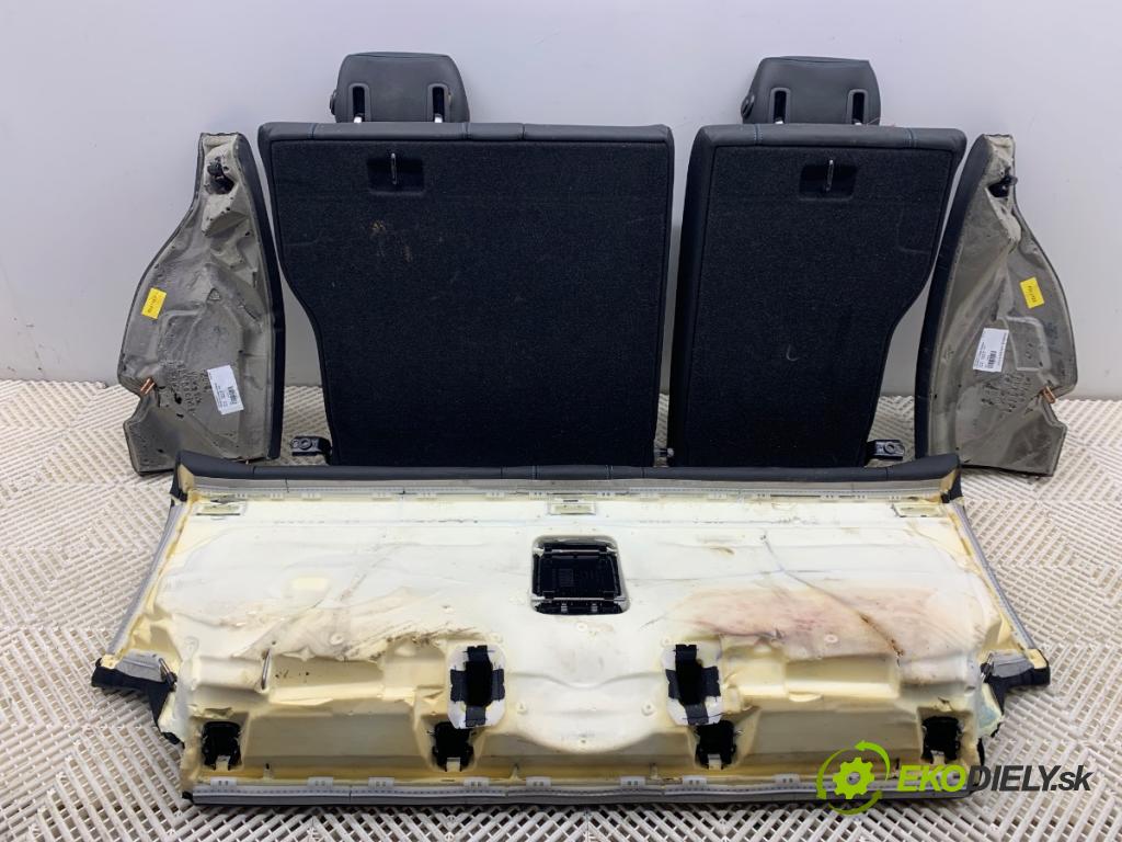 BMW F22 coupe 2017 272 kW M2 2979 sedadlo druhý VLÁDA: