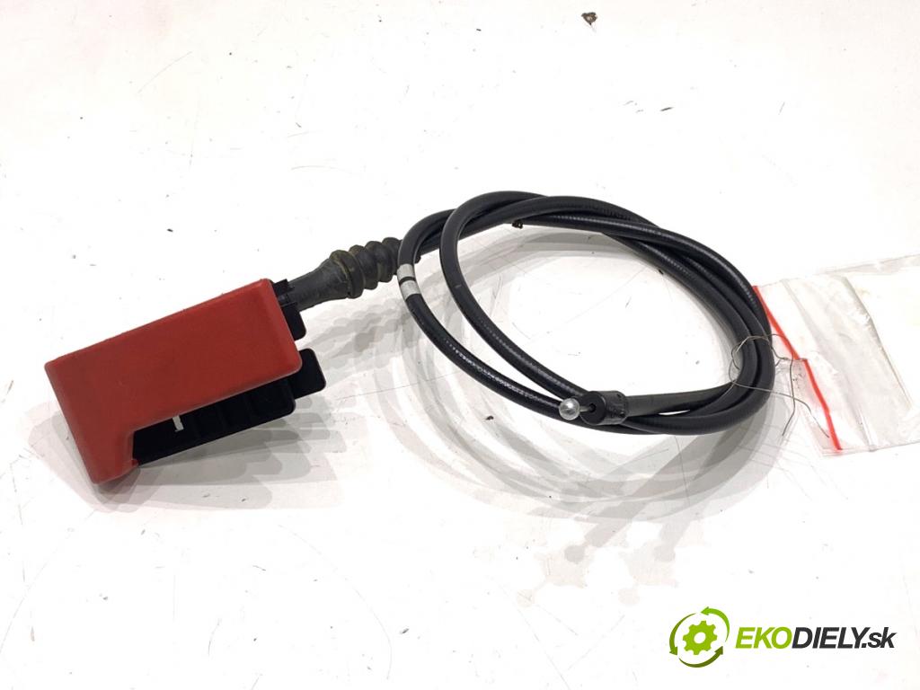 MERCEDES-BENZ W166 SUV 2013 190 kW ML 350 BlueTEC 4-matic (166.024) 2987 lanko kapoty 