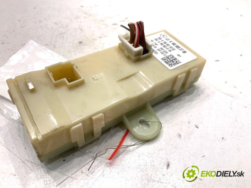 MERCEDES-BENZ W166 SUV 2013 190 kW ML 350 BlueTEC 4-matic (166.024) 2987 modul dveří A1669003708